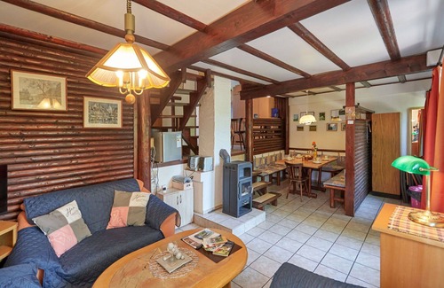 Feriendorf Frankenau House | Cosy apartment in villa for 4 people with WIFI, TV and patio