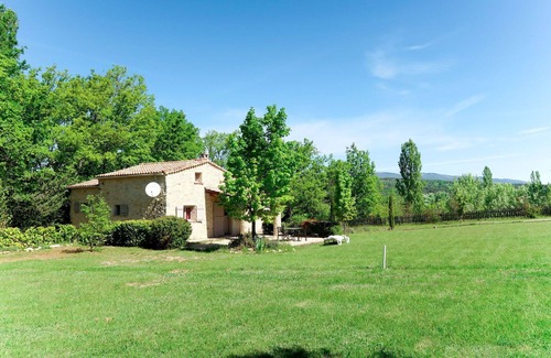 Sigonce Villa | Cosy apartment in villa for 2 guests with pool, WIFI, patio, pets allowed and panoramic view