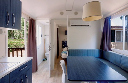 Fertilia House | Cosy apartment in villa for 4 people with WIFI, A/C, pool, TV, terrace, pets allowed and parking