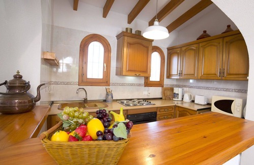 Empedrola House | Cosy apartment in villa for 6 people with pool, WIFI, TV and terrace