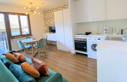 Molina di Ledro Apartment | Cosy apartment for 5 guests with WIFI, pool, TV, balcony and pets allowed