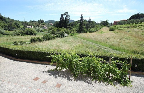 Sestri Levante Villa | Cosy apartment in villa for 4 guests with WIFI and TV