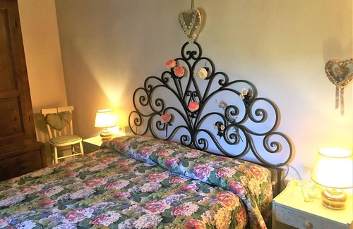 Gambassi Terme Other | Cosy apartment with pool, WIFI, TV, patio, pets allowed and parking, close to San Gimignano