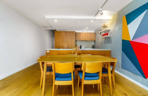 Braddon Apartment | Cosy Apartment with Study in Central Braddon