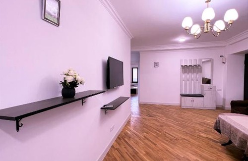 Kentron Apartment | Cosy apt Near Republic Square