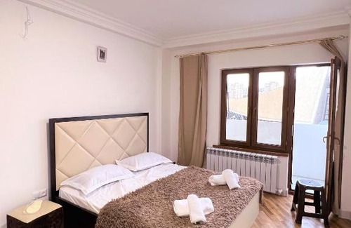 Kentron Apartment | Cosy apt Near Republic Square