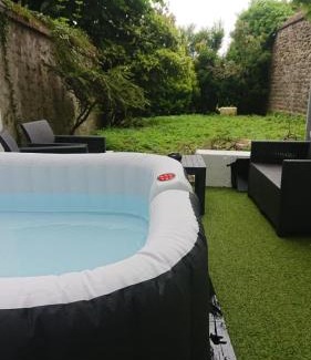 Boulogne-Centre Apartment | Cosy avec spa et sauna et jardin