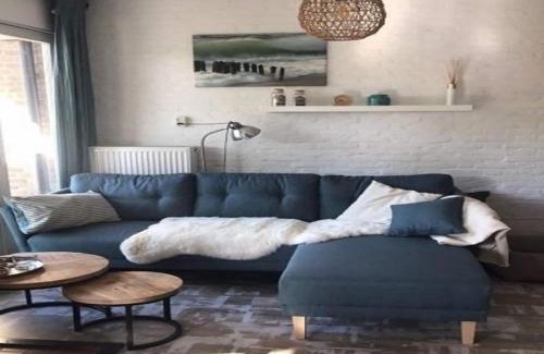 Sint Maartensvlotbrug House | Cosy bungalow on quiet resort near beach