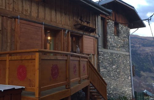 Saint-Jean-de-Belleville Ski Chalet | Cosy chalet in charming alpine village in Les 3 Vallées