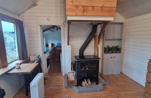 Corsham Cabin | Cosy cabin in Corsham