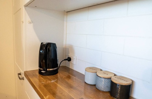Whittington House | Cosy carefree home for your comfort