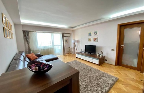 Bucharest Apartment | Cosy & Central Apartment in a friendly area