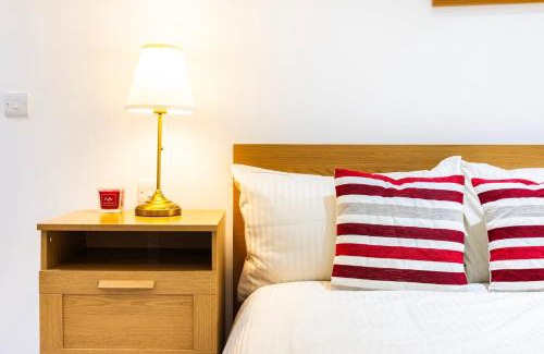 West Kensington Apartment | Cosy Comfortable 3br3ba In West Kensington B
