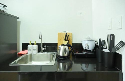 Trece Martires Apartment | Cosy Corner at SMDC Hope Residences - Pool View & Highest Floor