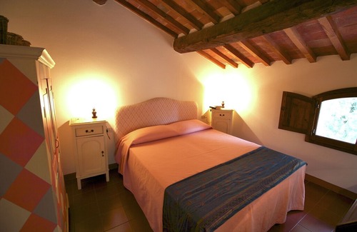 Scheggia Cottage | Cosy Cottage in Anghiari with Pool & Garden