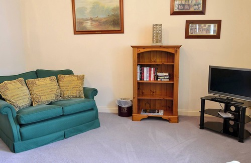 Akeld Cottage | Cosy cottage with rural views over the Cheviots and access to acres of land.