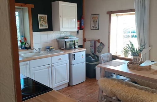 Barranisky Cottage | Cosy Country Cottage In Co Wicklow - Close to beaches, mountains & forests