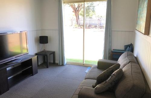 Lynwood Apartment | Cosy Country Stay