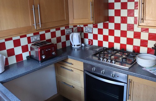 Addiscombe House | Cosy Entire 3-Bed House w/ Garden and fast Wi-fi