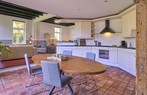 Nijeveen House | Cosy farmhouse near Giethoorn