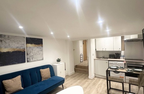 Hackney Downs House | Cosy flat in London