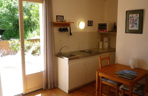 Le Luc Apartment | Cosy gîte for two persons in the countryside of the Provence, centre Var