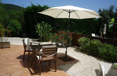 Le Luc Apartment | Cosy gîte for two persons in the countryside of the Provence, centre Var