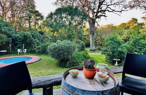 Grahamstown House | Cosy & gorgeous 3-bedroom house in Grahamstown with pool! Stunning family home!