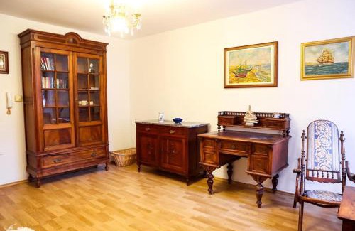 Izola House | Cosy house in historic centre