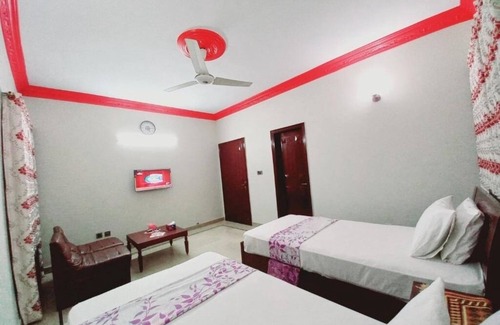 Karachi Hotel | Cosy Inn Guest House : Deluxe Double Roomn