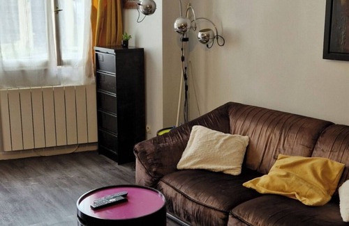 Miribel House | Cosy little house Centre de Miribel In a quiet cul-de-sac Near Lyon