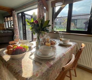 Blaisdon House | Cosy luxury Grade II listed barn in the Forest of Dean