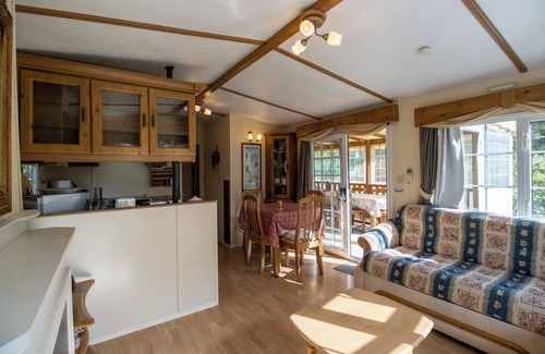 Chalais RV Rental | Cosy Mobile Home in a Quiet Setting, with Terrace and Shared Pool