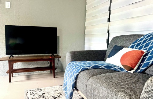 Saint Andrew Apartment | Cosy Modern Loft in Kingston Jamaica with pool.