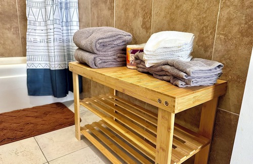 Saint Andrew Apartment | Cosy Modern Loft in Kingston Jamaica with pool.
