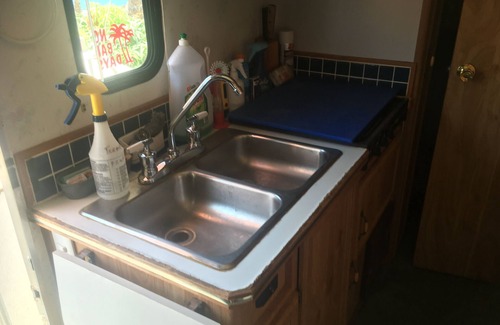 Los Cabos House | Cosy Motor home with large amenities and outside living space.