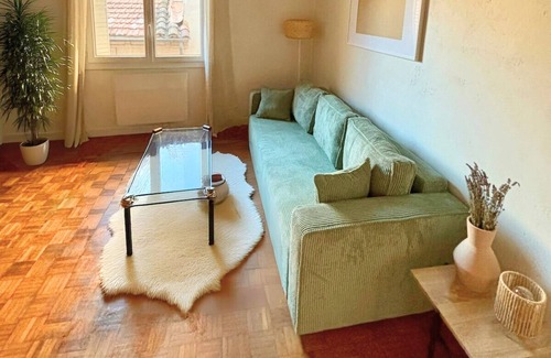 Avignon City Centre Apartment | Cosy nest in the center of Avignon