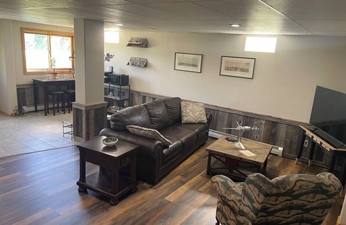 Montana City House | Cosy NewClancy guest’s Suite,Efficiency, , Business or Pleasure. Just For You!