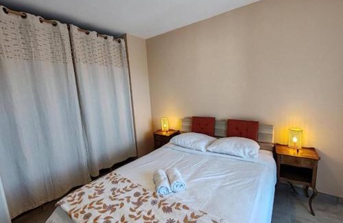 Saint-Assiscle Apartment | Cosy Perpi Gare