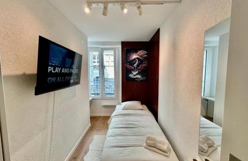 Lausanne Hotel | Cosy private room in Lausanne center