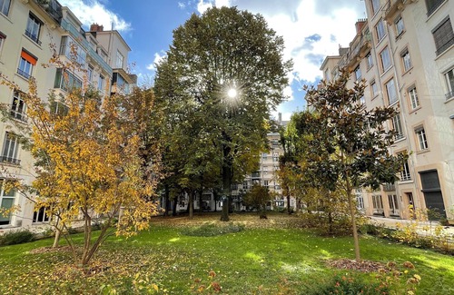 Lyon City Centre Apartment | Cosy, renovated studio - Quiet, central and bright