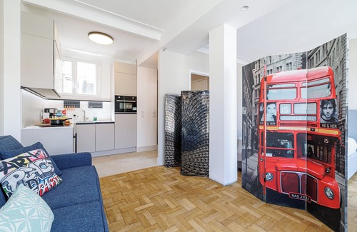 Gambetta Apartment | Cosy Rooftop, Nice, France