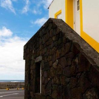 Lajes do Pico Apartment | Cosy Sea View Apartment in Lajes Do Pico - 30 sq m