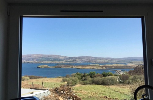 Waternish House | Cosy sea view cottage Isle of Skye