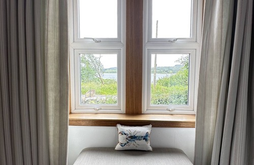 Tarbert Cottage | Cosy, Secluded Detached Stone Cottage, Loch Views
