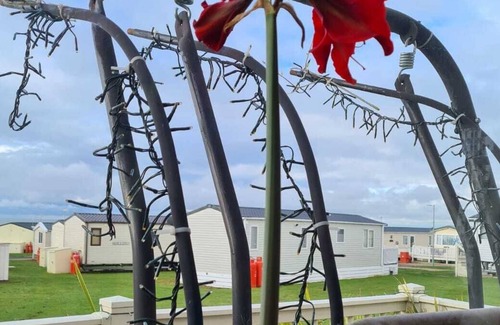 Colchester Ski Chalet | Cosy static caravan on East Mersea Island