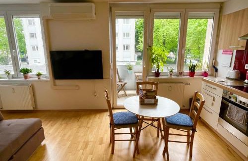 Bezigrad District Apartment | Cosy studio Andy with great location