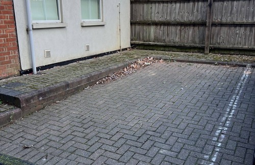 Ipswich Apartment | Cosy Studio Flat for Football Fans/Couples: Steps from Ipswich Town F.C. Stadium