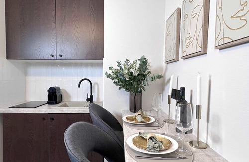Plaisance Apartment | Cosy studio for 3, Metro and attractions nearby