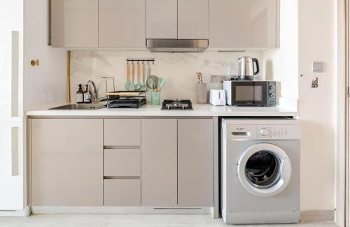 Jadaf Apartment | Cosy studio Free Parking Free unlimited drinkable water Near Downtown